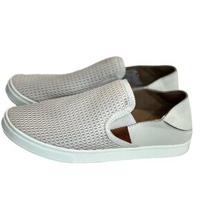 Olukai Pehuea Women's Slip-On Shoes Beige Mesh Flats Size 7